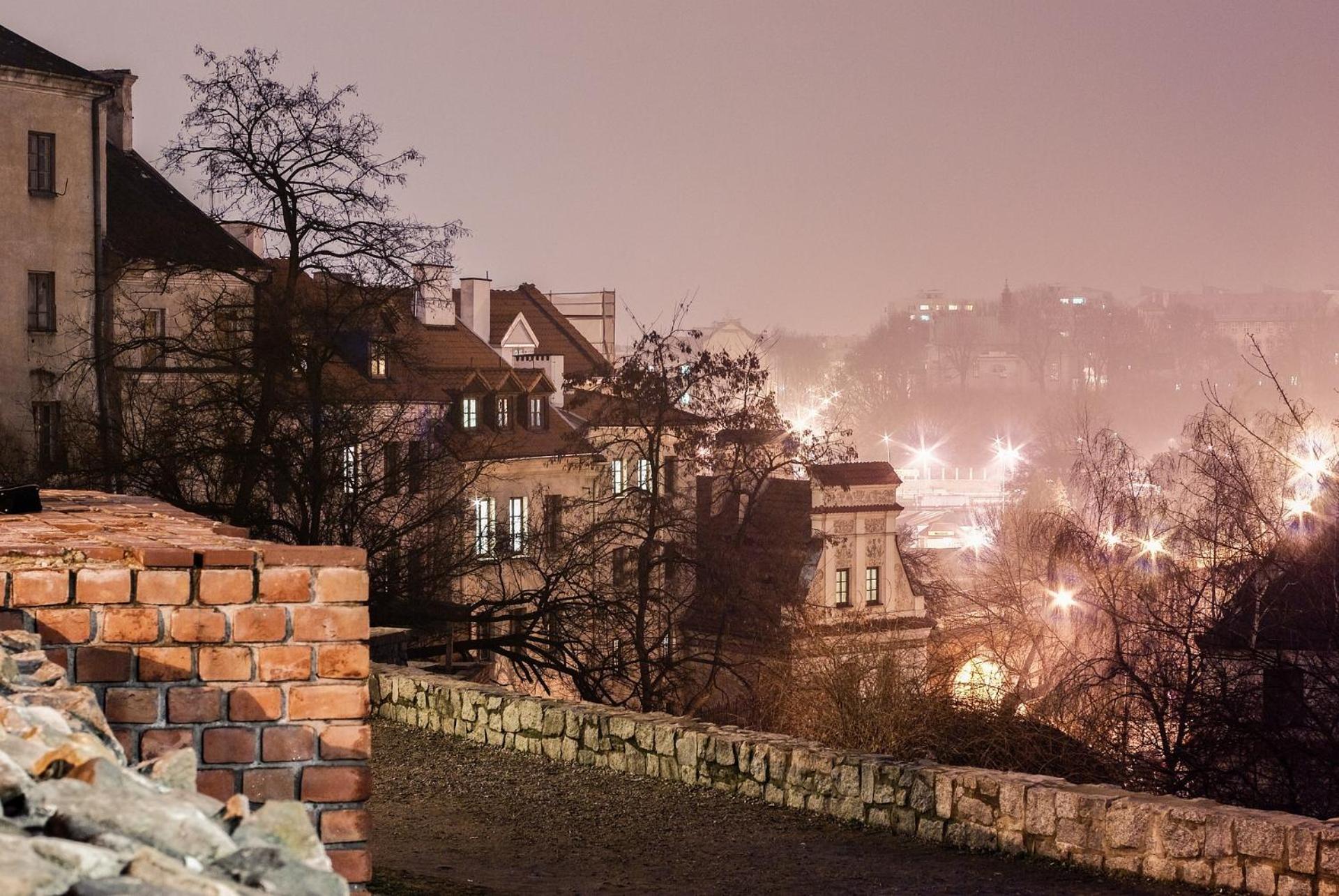 Albergue Dom Tu I Teraz Lublin Exterior foto